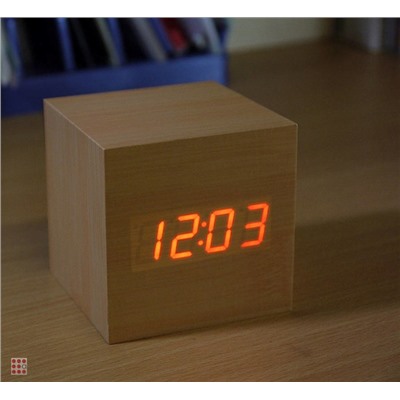 Электронные часы в деревянном корпусе VST-869-1 красные цифры