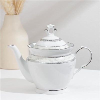 Сервиз чайный фарфоровый «Европейский», 14 предметов: чайник 800 мл, 6 чашек 250 мл, 6 блюдец d=15 cм, сахарница 550 мл