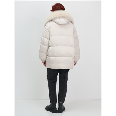 Куртка зимняя женская с мехом и капюшоном тренд бежевого цвета 7639B