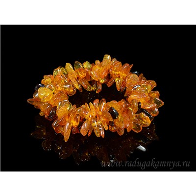 Браслет янтарный облепиха св.коньячный, кофейный