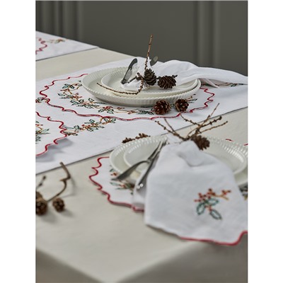 Дорожка на стол Festive wreath из коллекции New Year Essential, 45х150 см