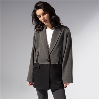 Жакет с контрастными швами, Решительный ход