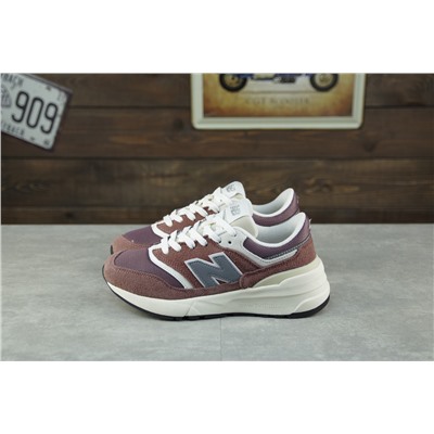 New Balance из натуральной замши