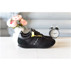 Calvin Klein из натуральной замши и нейлона