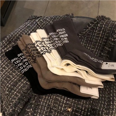 Tide, demi-season heel sticker, trend knee socks, increased thickness, English, mid-length, internet celebrity