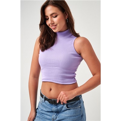 Женский топ 52714  укороченный с горлом / лавандовый