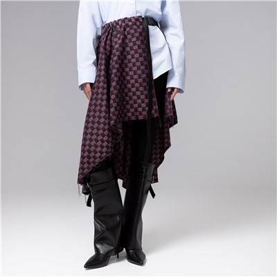 Юбка-килт с необработанными краями, Игра теней