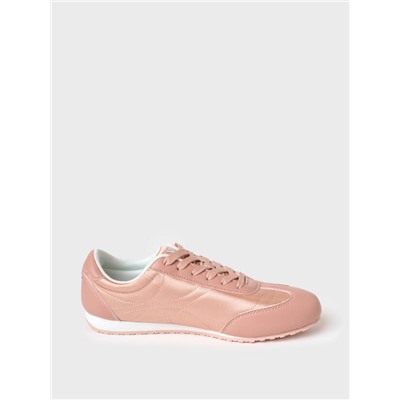 Кроссовки женские