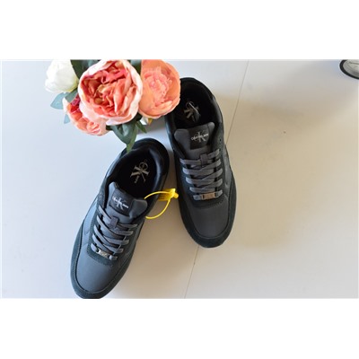 Calvin Klein из натуральной замши и нейлона