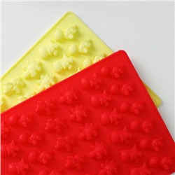 Форма для мармелада Доляна «Дино», силикон, 19×11.7 см, 48 ячеек (1.9×1 см), МИКС