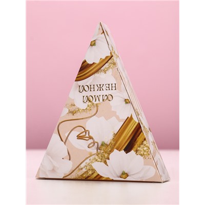 Соль для ванны «С 8 Марта!», 150 г, аромат миндаля в молоке, Чистое счастье