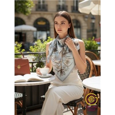 Платок утепленный "Византия" Арт 2026/1 (фон нежно-голубой)