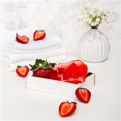 Мыло ручной работы КЛУБНИЧНЫЙ МУСС, 100г