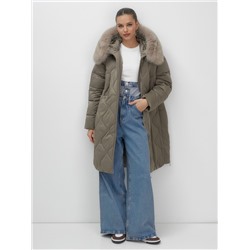 Пальто зимнее утепленное с мехом и капюшоном тренд темно-коричневого цвета 7753TK