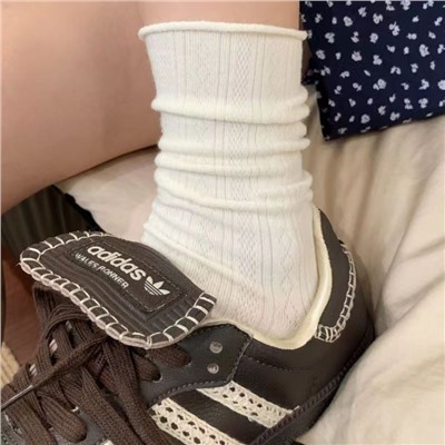 Tide, retro cream non-slip socks for pregnant, mid-length