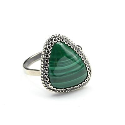 Кольцо малахит "Грация" 17*20мм, размер 18