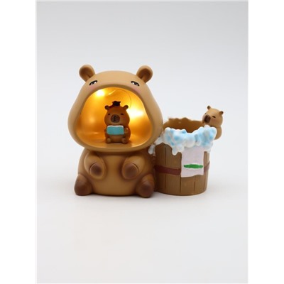 Ночник - подставка для канцелярских принадлежностей "Capybara student" (13.8 см)