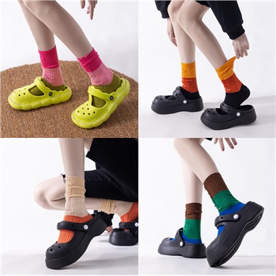 Coarse -line -colored broken beggar socks new men and women medium high tube socks, color stitching pile of cotton socks