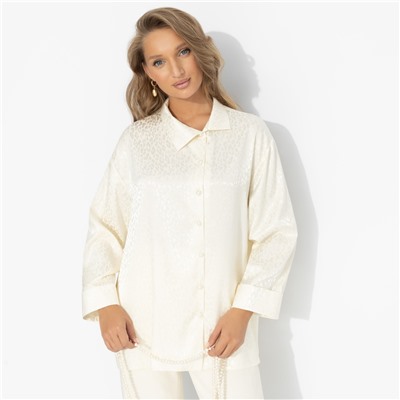 Блуза с асимметричной линией пуговиц, Шёлковый характер