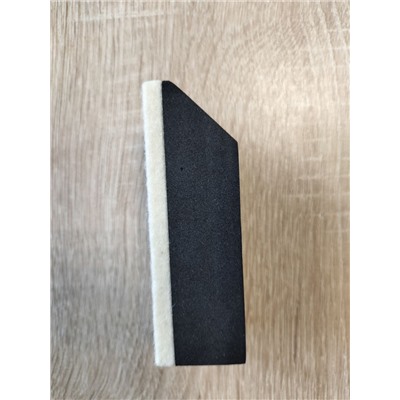 Аппликатор фетровый для чистки стекла и хрома  4,5*10*3 см ЧЕРНЫЙ