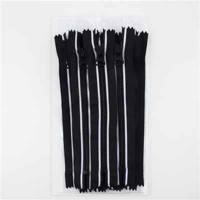 Молния «Трактор», №8, неразъёмная, замок автомат, 18 см, чёрная, белая