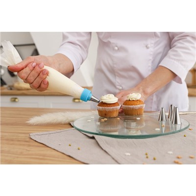 Набор кондитерский Доляна, 7 предметов: мешок 24 см, 6 насадок d=1.8 см, насадки и МИКС