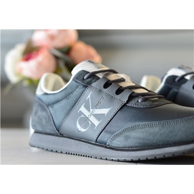 Calvin Klein из натуральной замши и нейлона