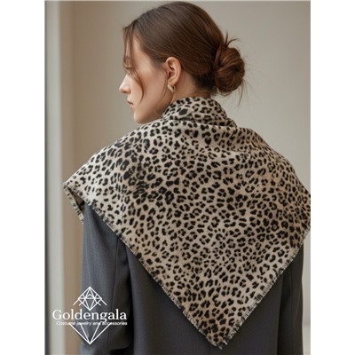 Платок утепленный шерстяной "Нежность шерсти" Арт 25107/08