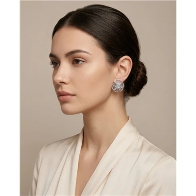 Стильные серьги