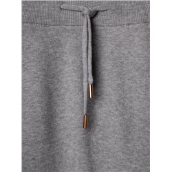 Комплект женский: джемпер, юбка