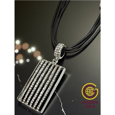 Кулон на кожаном шнурке "Женская грация" Арт КШ2130/11