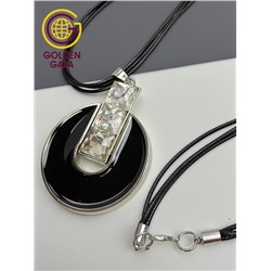 Кулон на кожаном шнурке "Женская грация" Арт КШ2130/26