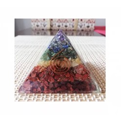 Оргонитовая Пирамида с Настоящими Камнями для 7 Чакр, Real 7 Chakra Healing Orgonite Pyramid For Reiki, произв. Kalyan Puja