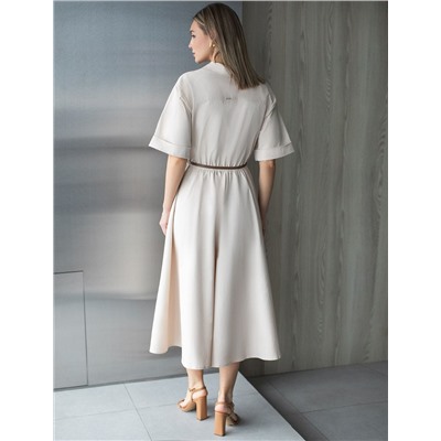 Платье в стиле сафари с отложным воротником