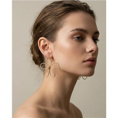 Стильные серьги