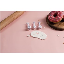 Плунжеры кондитерские «Сердечко», набор 3 шт.: 1.6×1.1 см, 1.4×1 см, 1×1 см, пластик, белые