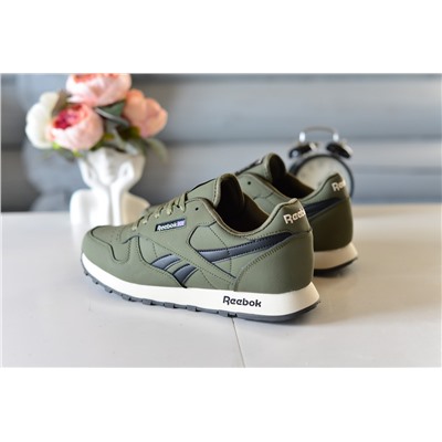 Reebok CLASSIC из натуральной плотной кожи