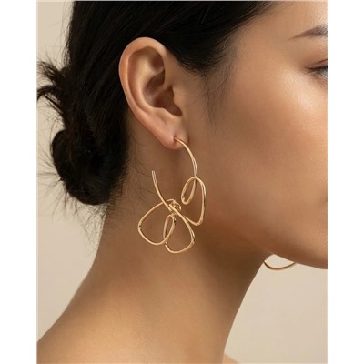 Стильные серьги