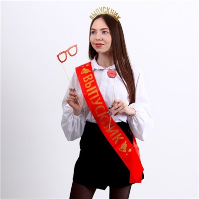 Набор на выпускной «Выпускник», 3 предмета: лента красная, ободок, фотобутафория