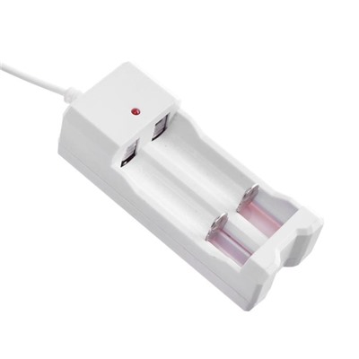 Зарядное устройство Luazon UC-26, для 2-х аккум. АА или ААА, USB, ток заряда 250 мА, белое