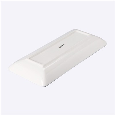 Блюдо сервировочное Доляна «Дракоша», 28×12×3.2 см, цвет белый