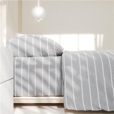 Постельное бельё Этель 1.5сп Gray stripes 143х215см,150х214см,70х70см-2 шт, 100% хлопок,поплин