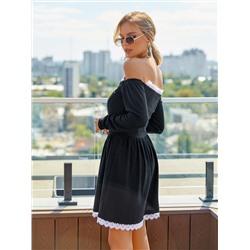 Черное трикотажное платье с кружевом
