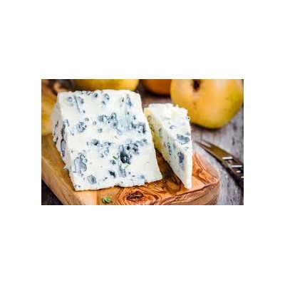 Сыр "Рокфорти" с голубой плесенью 55% сегмент 130г