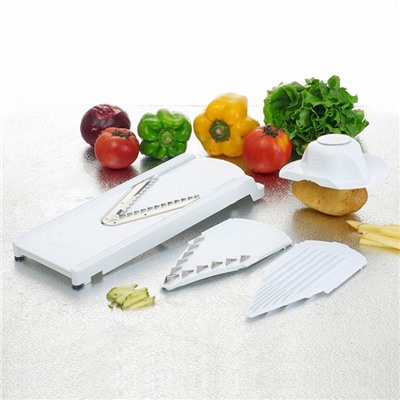 Овощерезка - шинковка Доляна «Смарти», 3 сменных насадки, пушер, белая