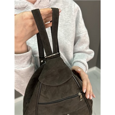 Сумка-рюкзак женская из телячьей кожи