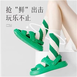 2022 new Japanese Chao brand Sanzhai diagonal cave sock socks, hollow stripes inS pile of red female socks