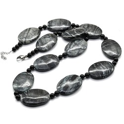 Бусы из яшмы овал 25*35мм, 61см