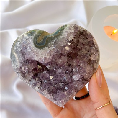 Радуга Самоцветов Друза "сердце" из Аметиста