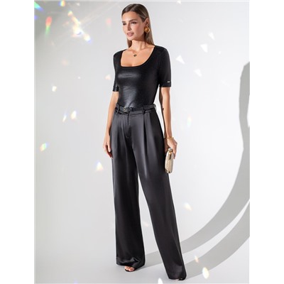 Футболка облегающая из хлопка в рубчик с U вырезом и матовым покрытием металлик